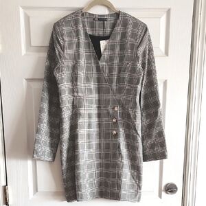 NWT Zara Gray Plaid Dress With Jewerl Button